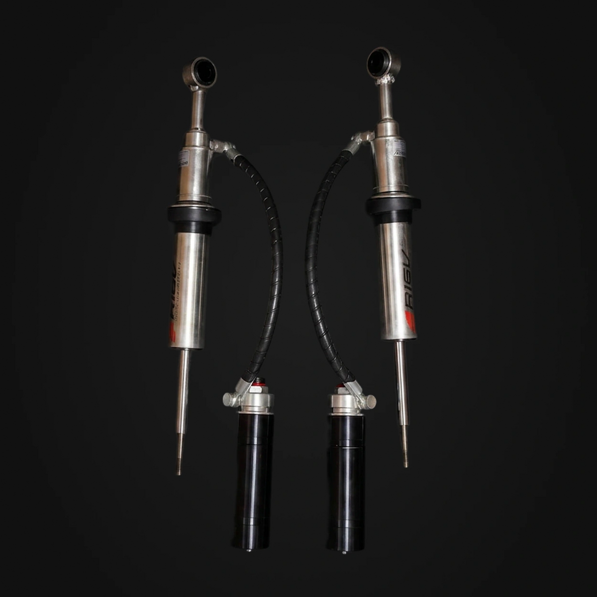 Toyota Hilux 2004-2015 | R16V Shock Absorber Set